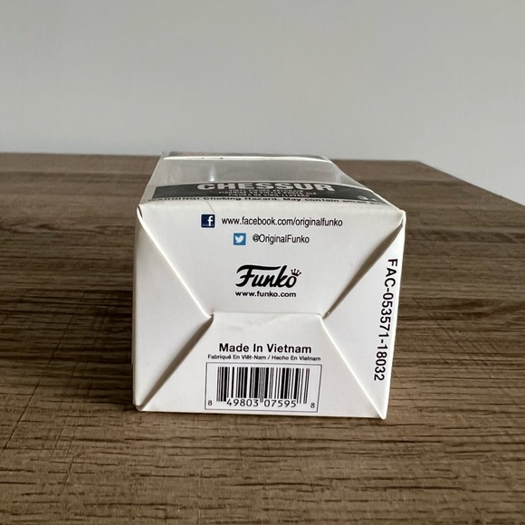 Funko Chessur Pocket Pop Keychain Disney Alice Through the Looking Glass - Picture 5 of 7